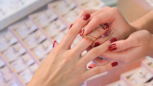 Nihaojewelry Vs. Wholesale Jewelry Supply: Making The Right Choice For Your Business