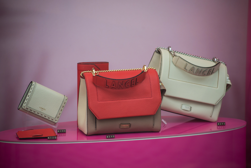 How To Sell Handbags Online In 5 Ways