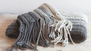 4 Wholesale Fashion Scarves Every Retailer Should Have In Their Inventory