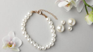 How To Write Jewelry Product Descriptions That Increase Conversions