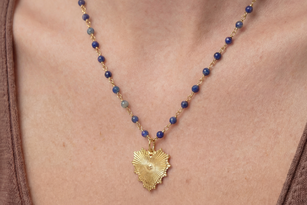 Best Long Necklaces To Order Wholesale For Your Boutique