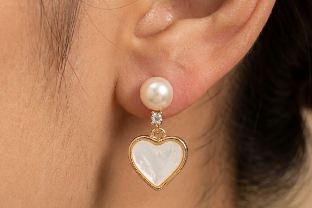 Wholesale Acrylic Earrings To Brighten Your Jewelry Displays