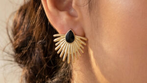 Top Earring Styles Retailers Should Buy Wholesale