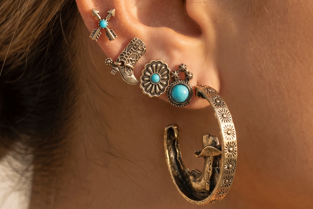 Why Fashion Accessories Are A Must-Have For Every Gift Shop
