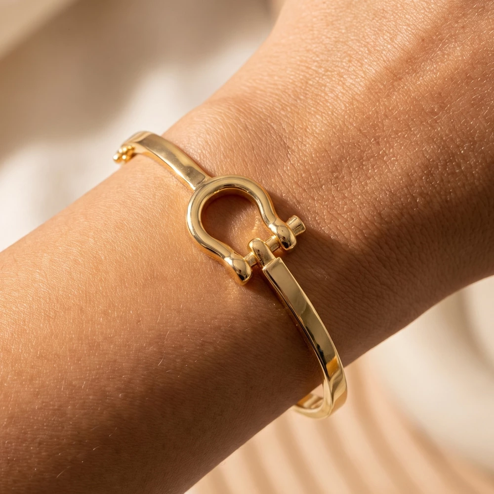 Polished Horseshoe Hook Hinged Bangle Bracelet