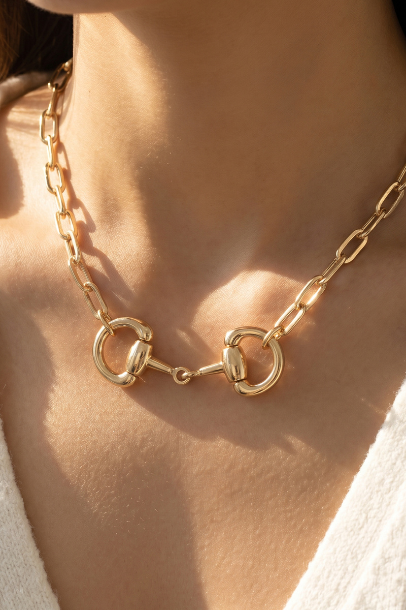 Horsebit Dual Ring Paperclip Chain Necklace
