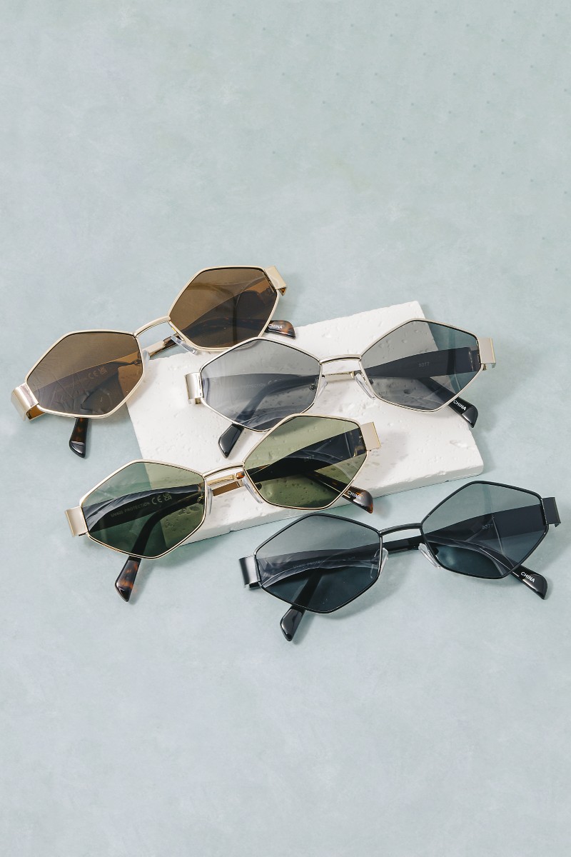 Metallic Frame Wide Hexagon Sunglasses Set