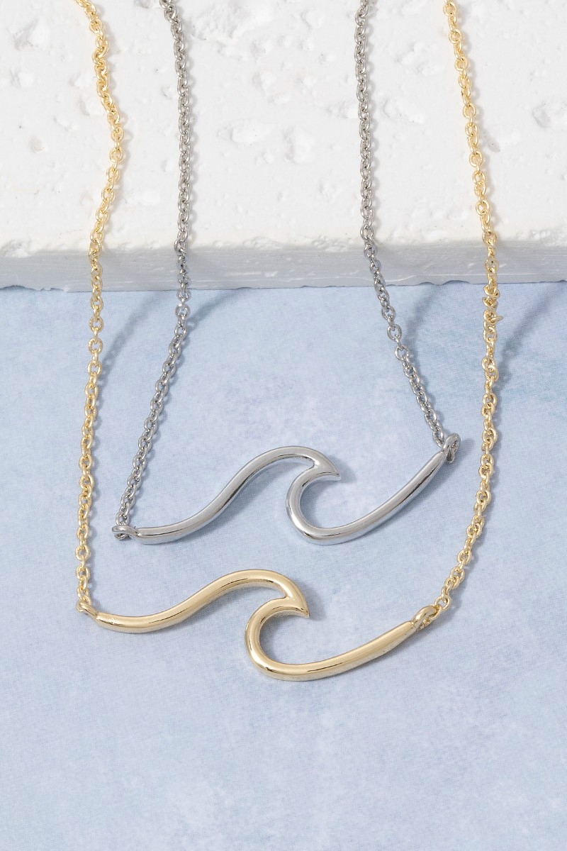 Dainty Wave Pendant Necklace