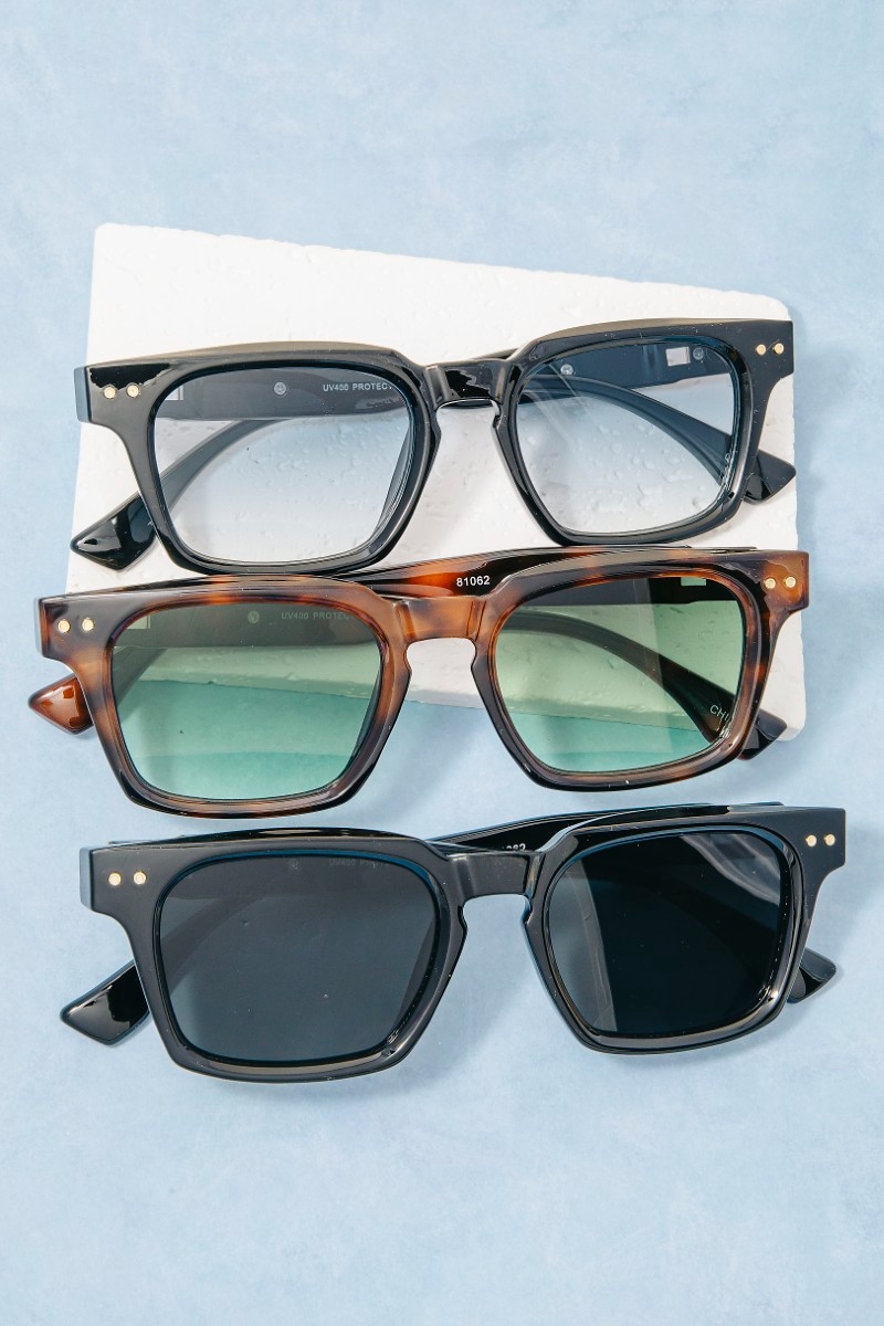 Gold Rivet Wide Square Sunglasses Set