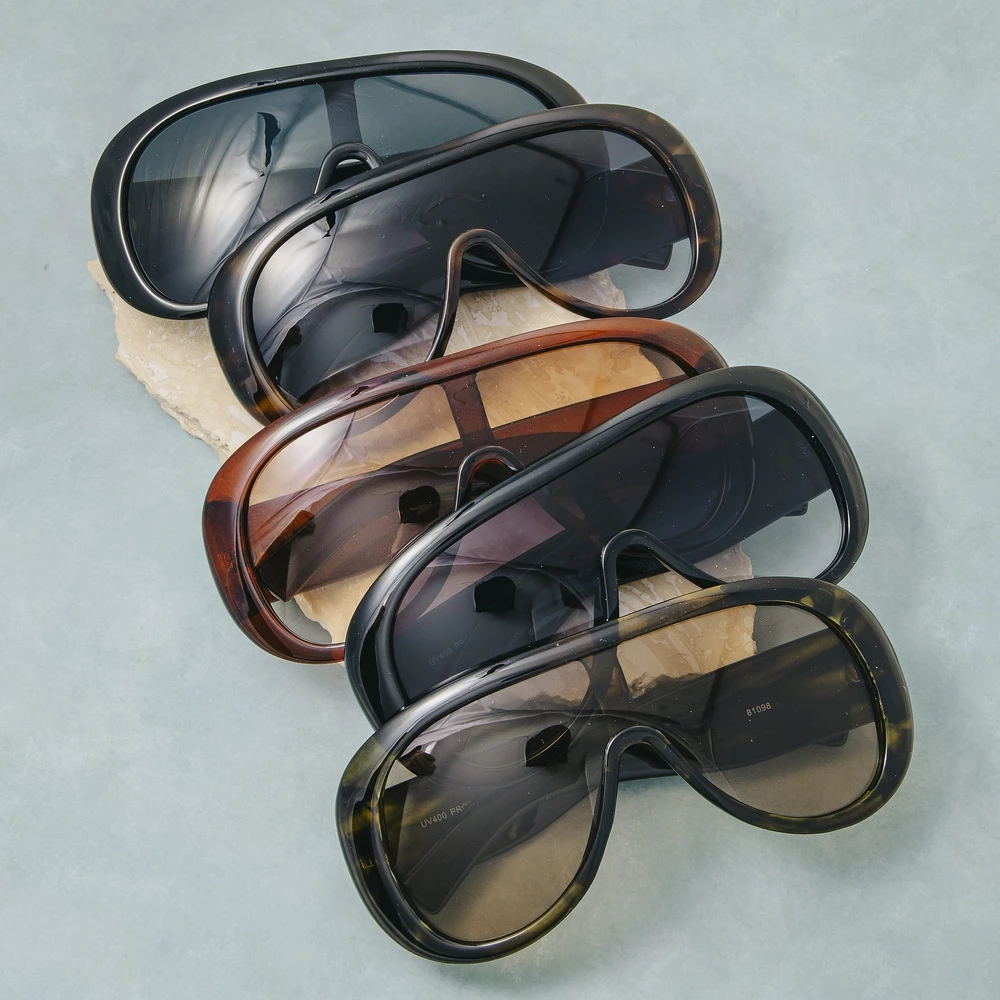 Oversized Round Shield Gradient Lens Sunglasses