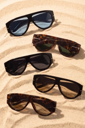 Bold Flat Top Chunky Shield Sunglasses