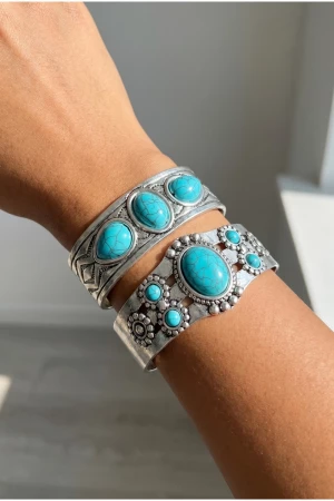 Turquoise Stone Etched Cuff Bracelet Set