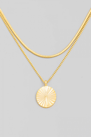 Chain Layered Oval Pendant Necklace