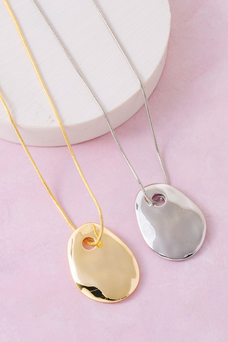Gold Dipped Hammered Flat Tear Pendant Necklace
