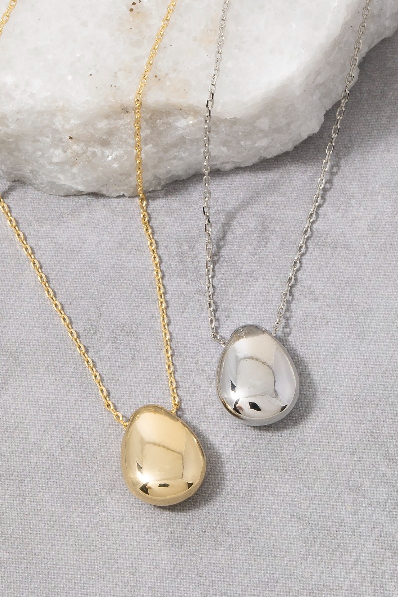 Gold Dipped Solid Teardrop Pendant Necklace