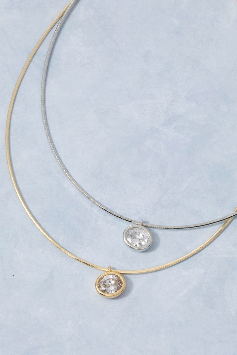 Gold Snake Chain Oval Cz Pendant Necklace