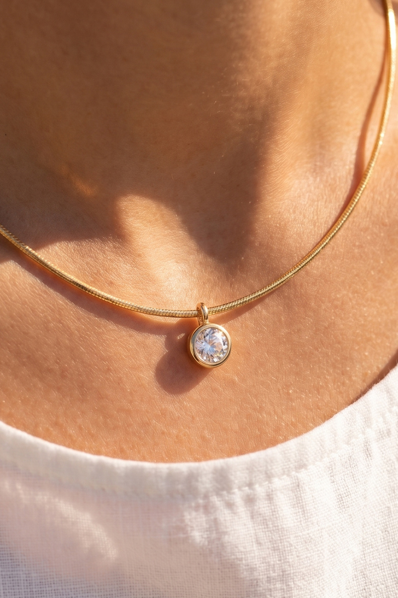 Thin Herringbone Chain Cz Bezel Pendant Necklace