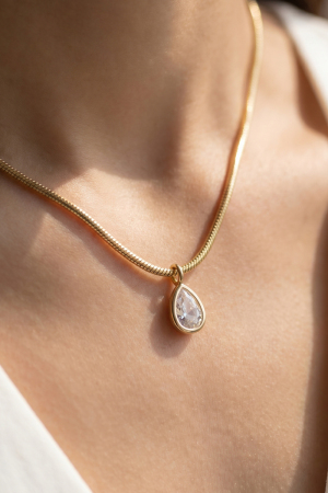 Herringbone Chain Pear Bezel Cz Pendant Necklace