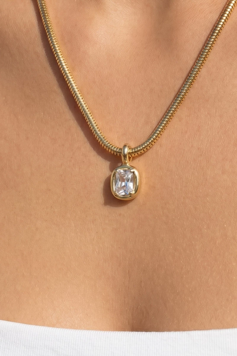 Cushion Bezel Cz Snake Chain Necklace