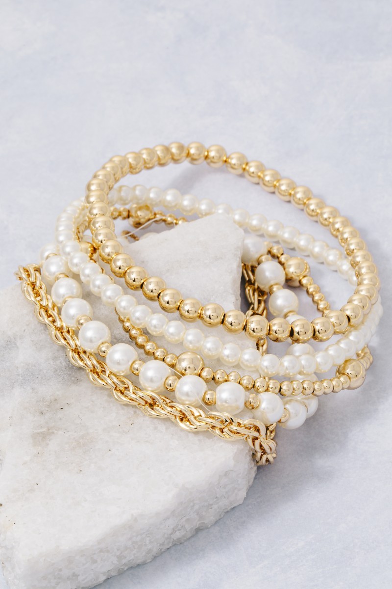 Pearl And Metallic Beaded Bracelet Set