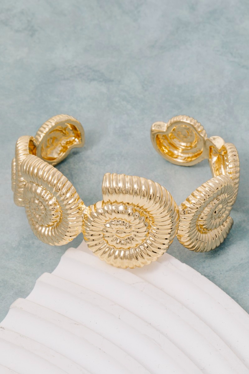 Metallic Nautilus Sea Shell Link Cuff Bracelet
