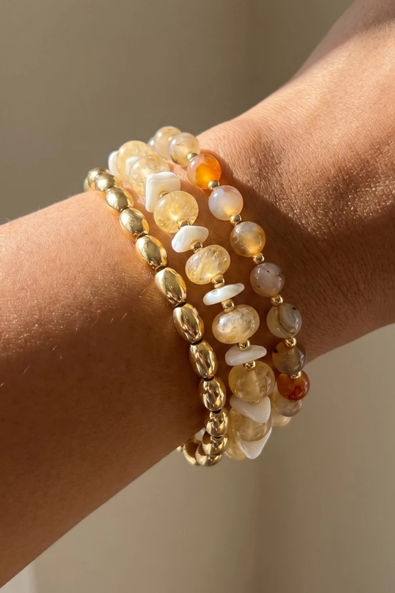 Stone And Metallic Beaded Bracelet Set