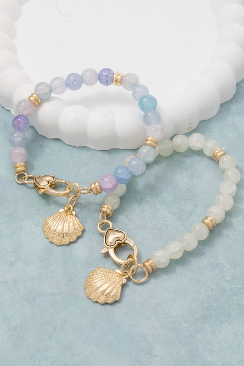 Sea Shell Charm And Heart Clasp Glass Beaded Bracelet