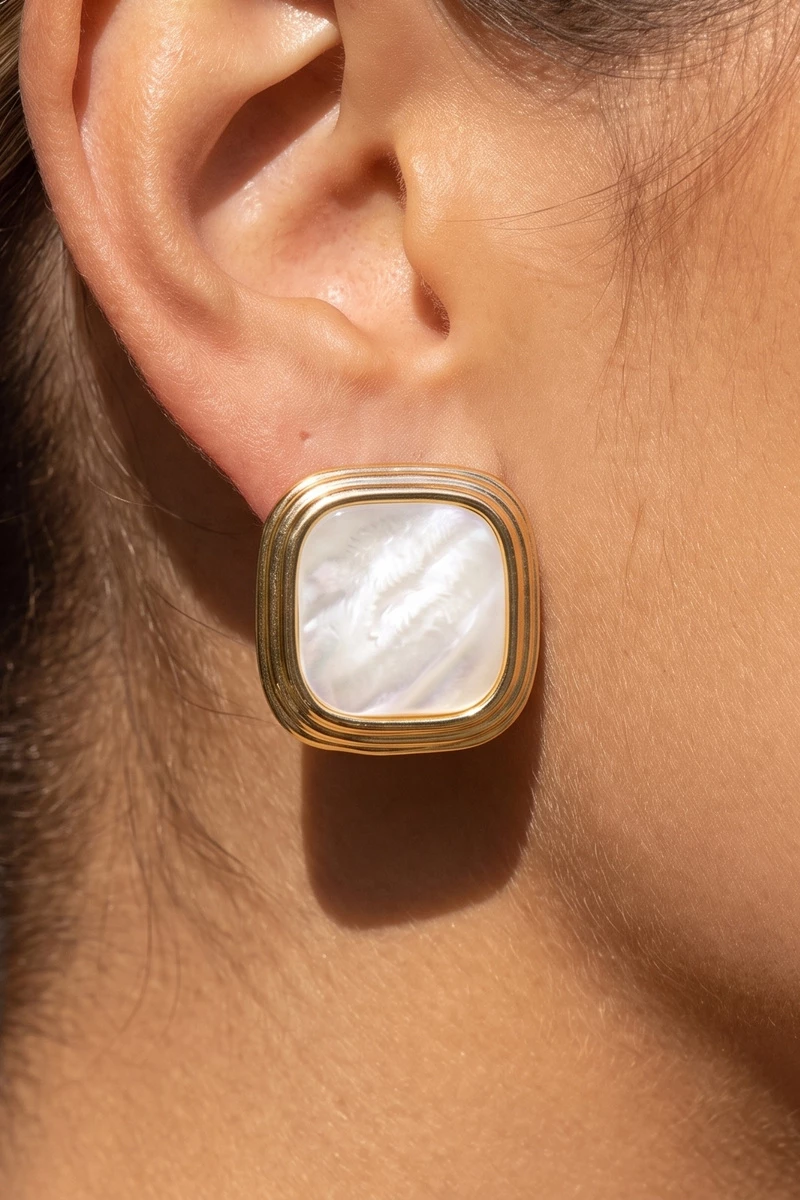Mother Of Pearl Square Ribbed Stud Earrings