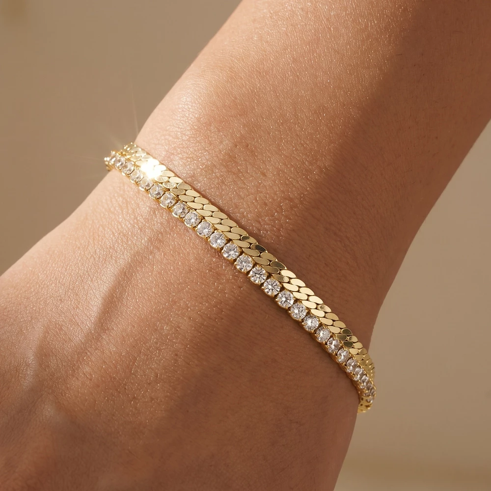 Pave Crystal Edge Flat Chain Bracelet