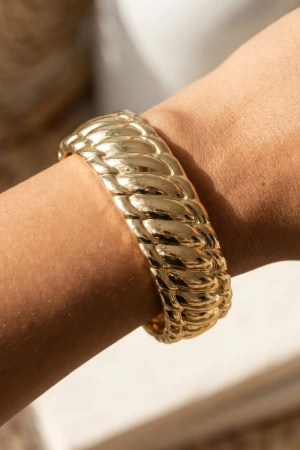 Intricate Woven Texture Hinge Bangle Bracelet