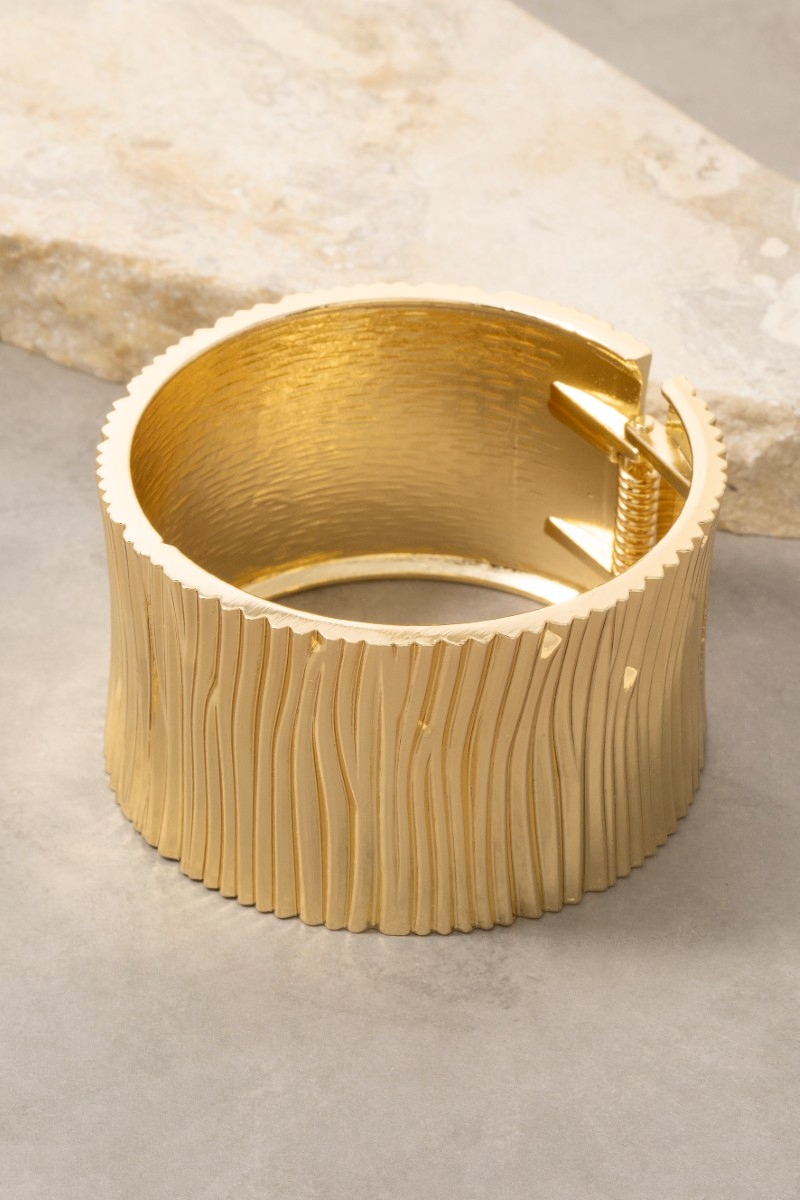 Wide Ribbed Stripe Hinged Bangle Bracelet