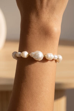 Baroque Freshwater Pearl Beaded Bracelet