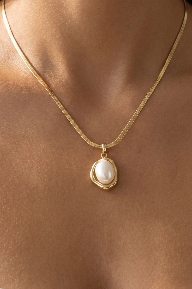 Freshwater Pearl Herringbone Chain Necklace