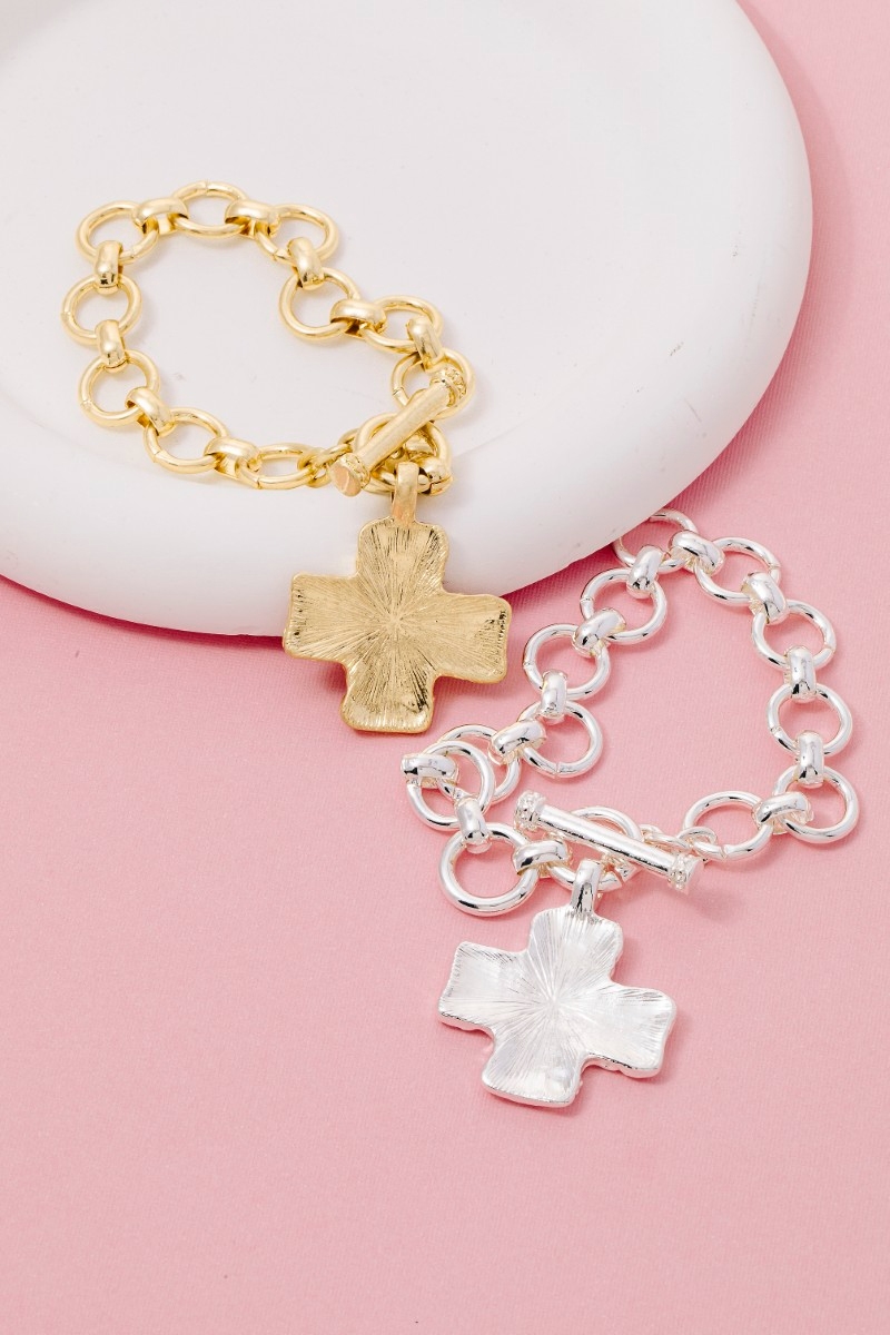 Metallic Hammered Cross Toggle Chain Bracelet