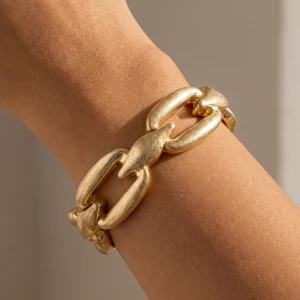 Matte Oval Link Stretch Bracelet