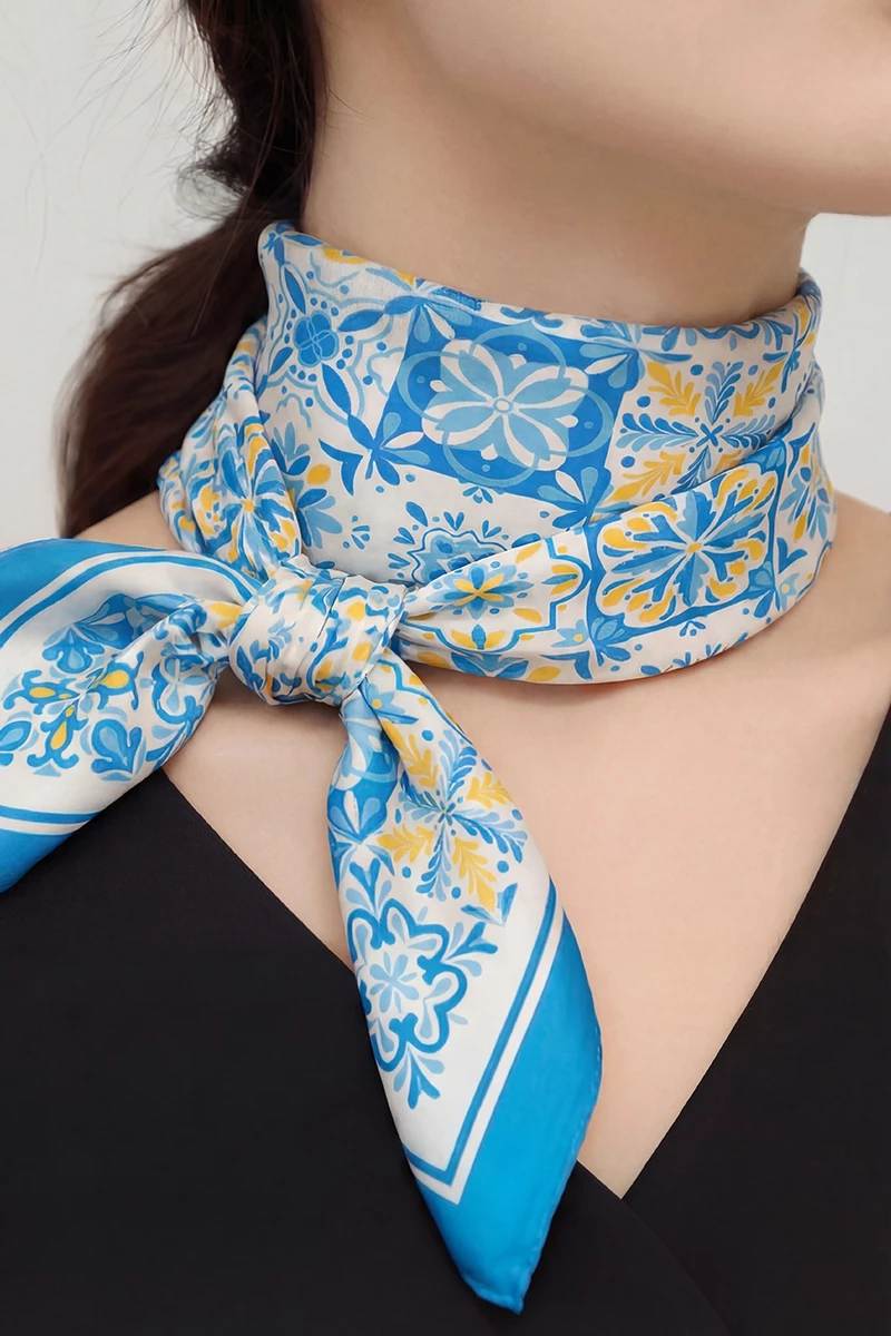 Mosaic Tiles Print Square Bandana Scarf