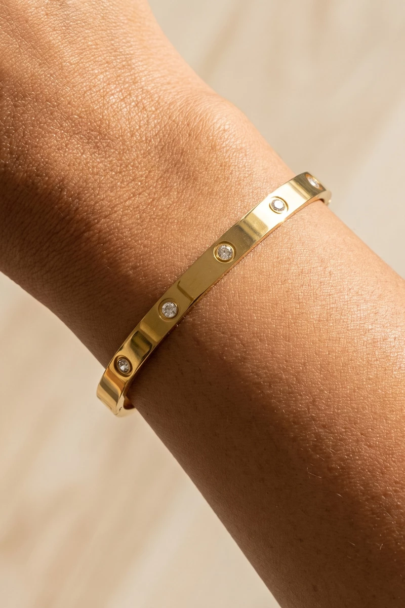 Stainless Steel Bezel Cz Station Bangle