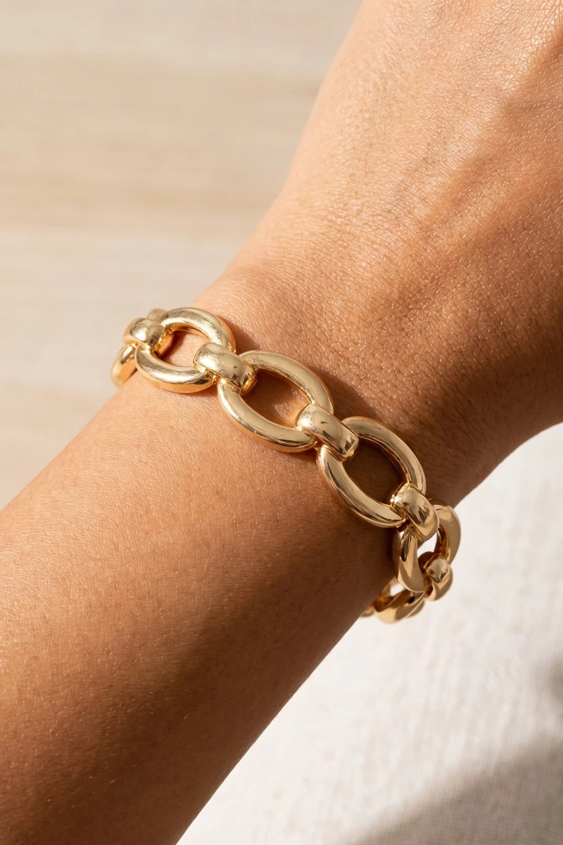 Polished Oval Chain Link Stretch Bracelet
