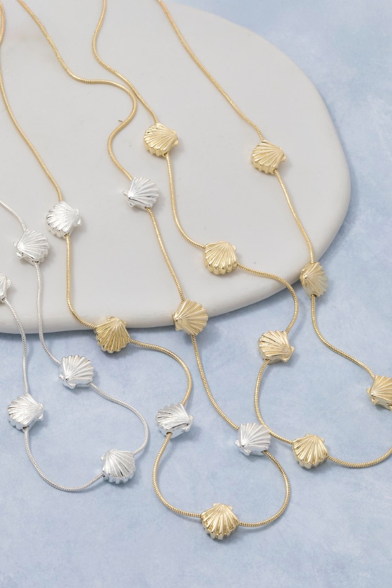 Mini Metallic Sea Shell Station Charms Chain Necklace