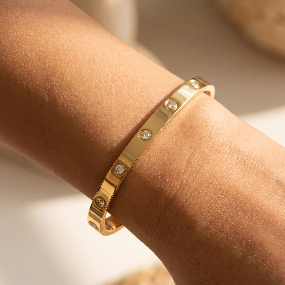 Flush Set Cz Station Hinged Bangle Bracelet