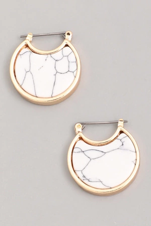 Dainty Crescet Moon Studs