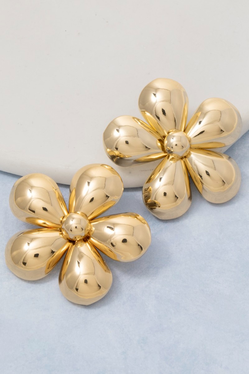 Metallic 5 Petal Flower Stud Earrings