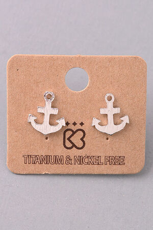 Dainty Anchor Stud Earrings