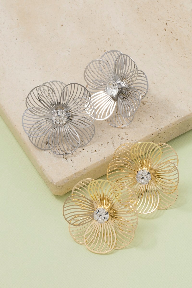 Layered Flower Petals Stud Earrings