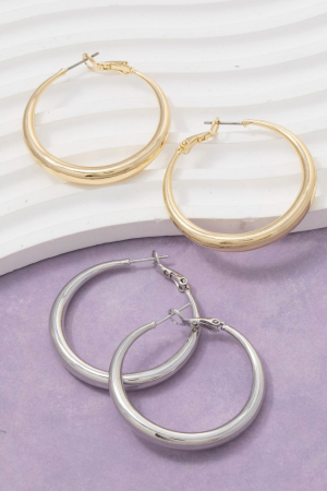 Simple Thin Graduated Latch Hoop Earrings