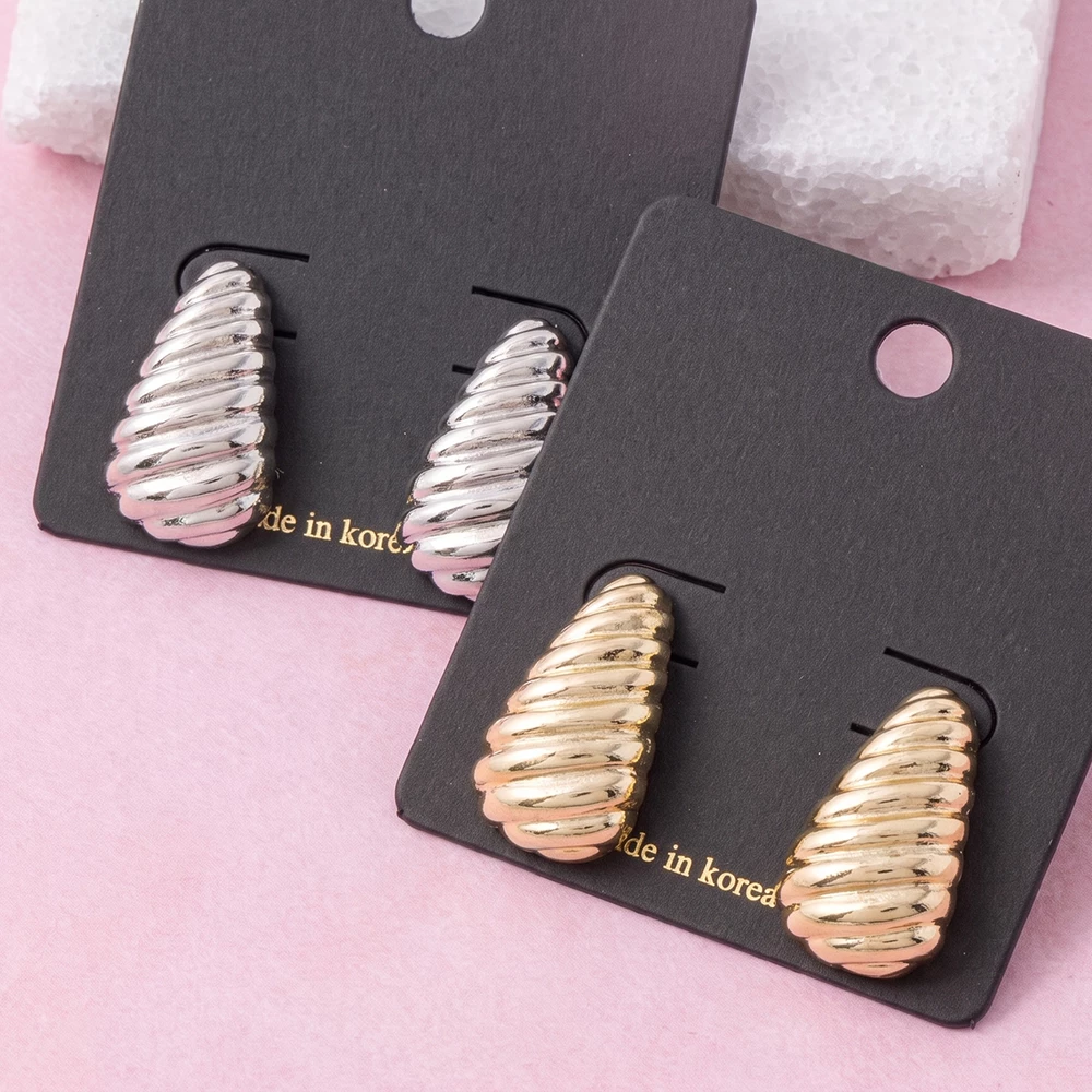 Ribbed Croissant Teardrop Stud Earrings