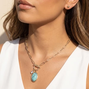 Paperclip Chain Toggle Necklace With Oval Stone Pendant