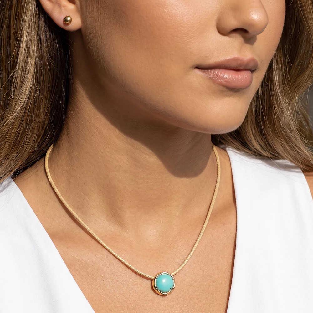 Cord Necklace With Round Stone Bezel Pendant