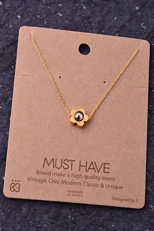 Metallic Ball Daisy Pendant Necklace
