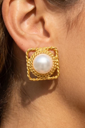 Pearl Center Square Rope Frame Stud Earrings
